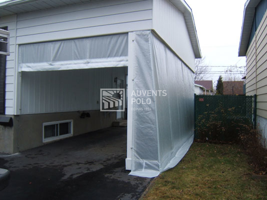 custom-exterior-winter-curtains-auvents-polo6-3.jpg